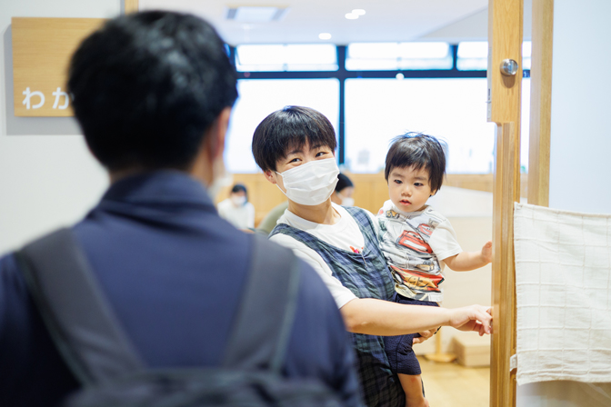 開門／順次登園 写真